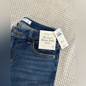 Abercrombie jeans